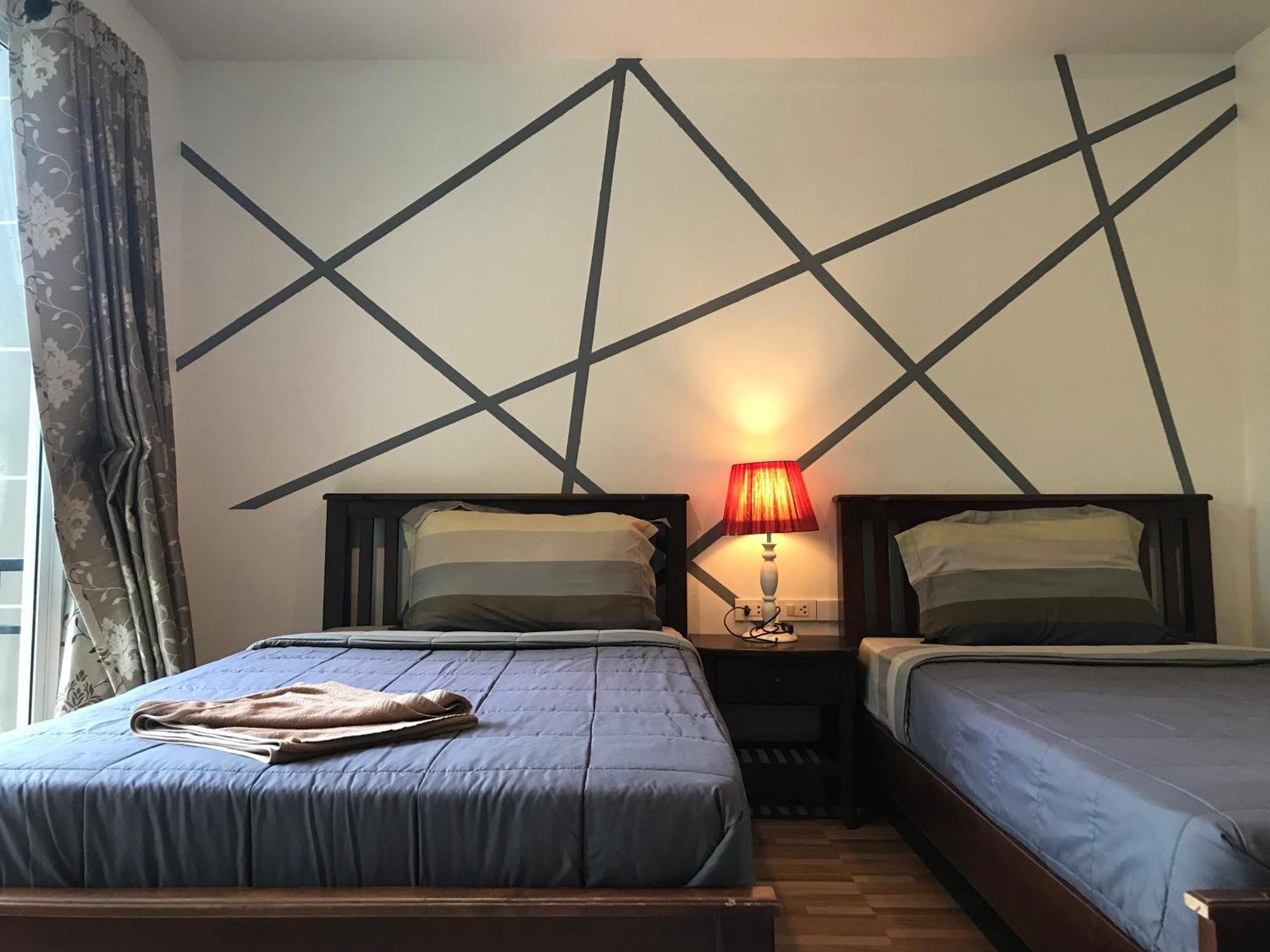 Pp Midnight Hotel ピピ島 エクステリア 写真